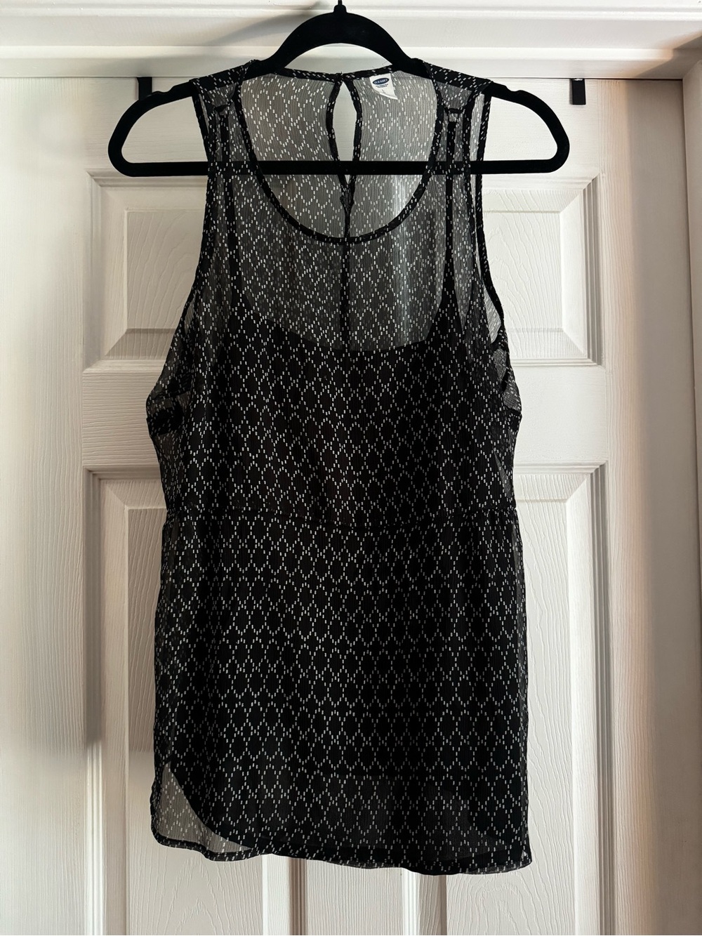 Old Navy Black Sheer Diamond-Pattern Tank